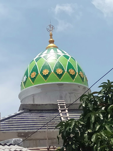 Musholah Nurul Huda: Tempat Beribadah yang Menyatu dengan Jiwa Cilacap